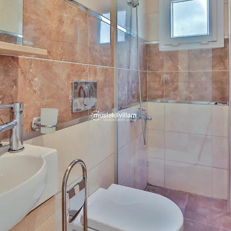Hotel Ruya 3, Located In Kordere,