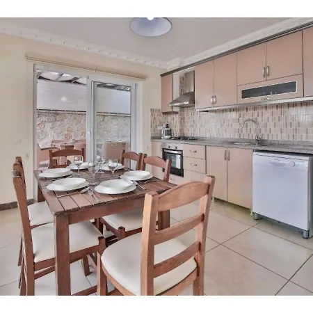Hotel Ruya 3, Located In Kordere, 4*